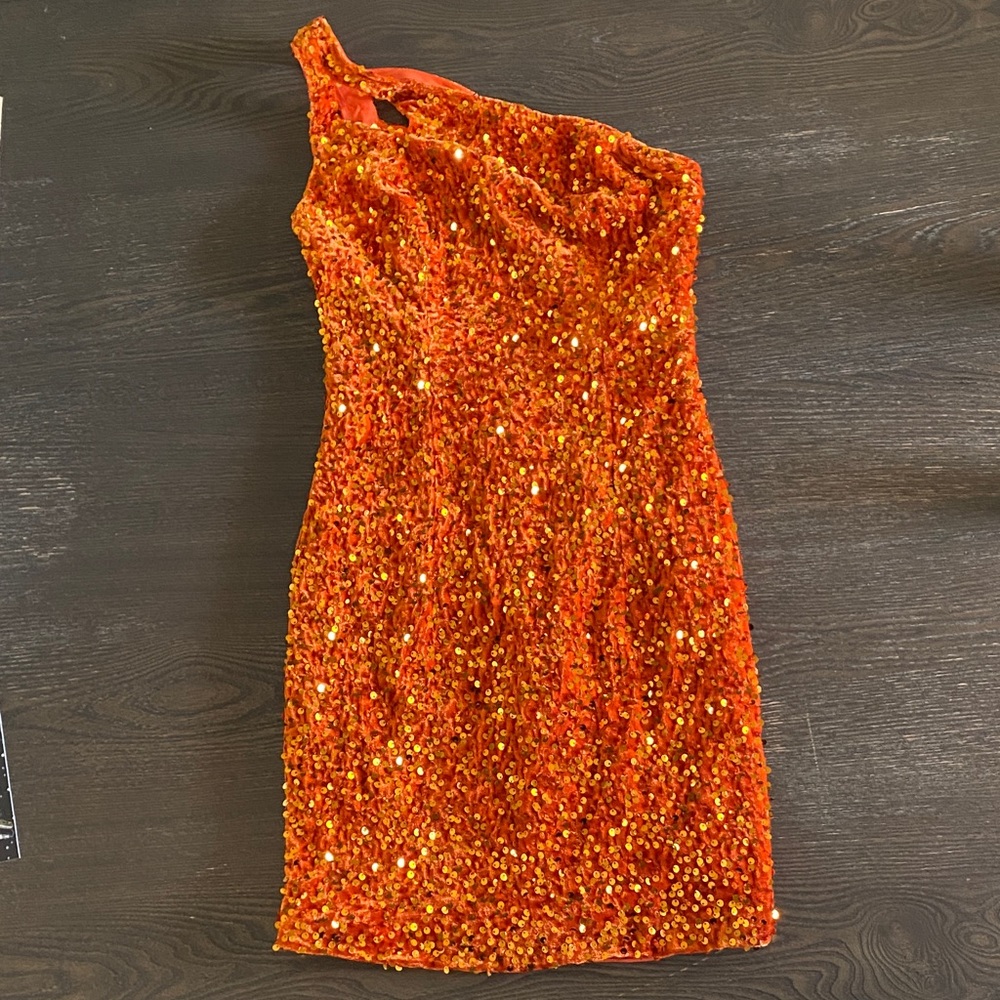 One-Shoulder Orange Sequin Cocktail Dress
